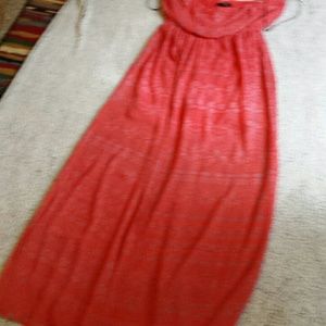 Maxi dress with half slip